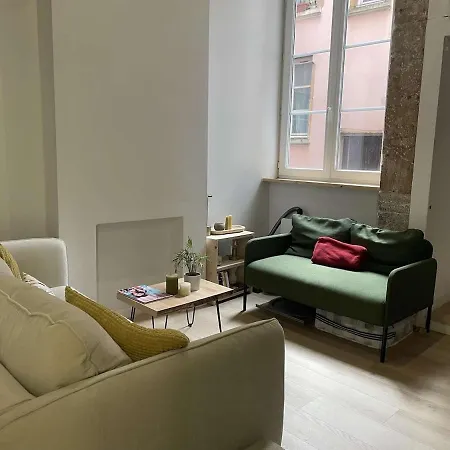Typique Et Moderne Apartament *