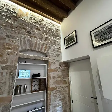 Typique Et Moderne Apartment Lyon